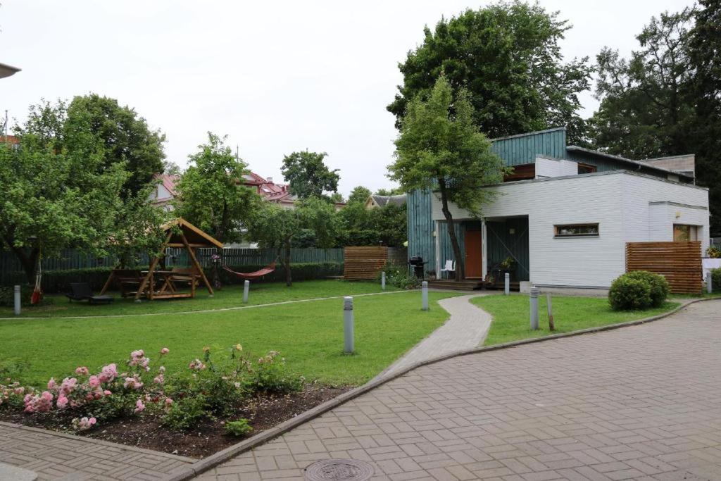Villa Meri Apartments Pärnu Exterior photo